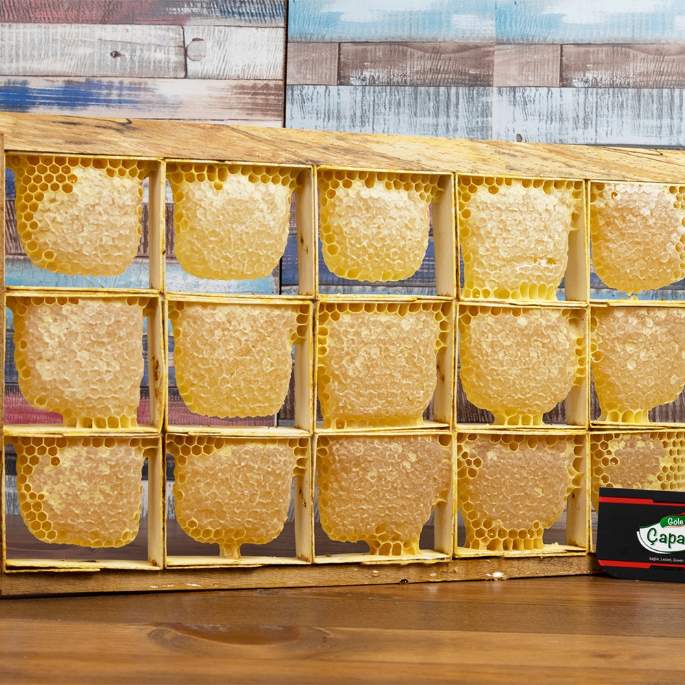 HAKİKİ KARAKOVAN PETEK BALI 2.7 KG