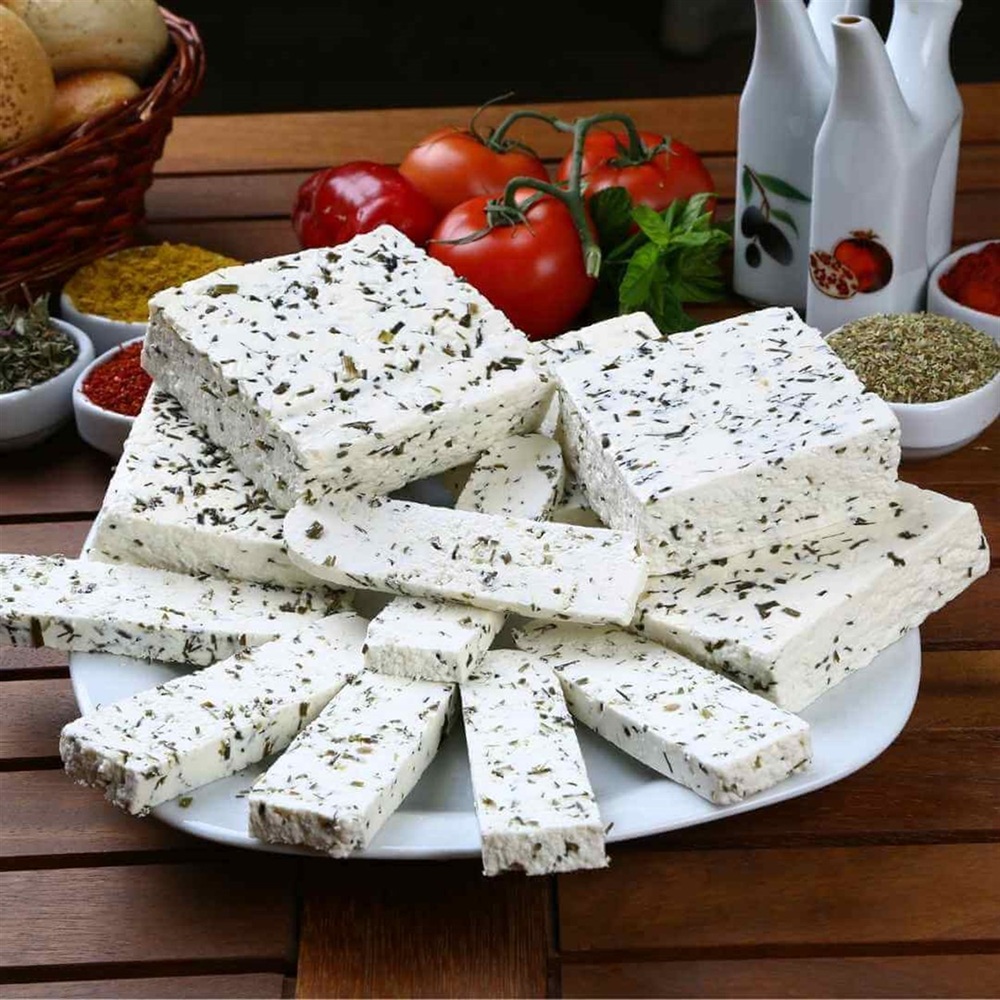 VAN OTLU PEYNİR 1KG