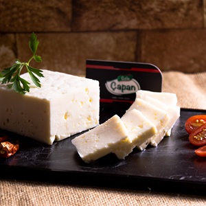 BEYAZ PEYNİR 600-700 GR