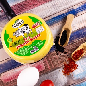 TAZE PİKNİK KAŞAR PEYNİRİ 500GR